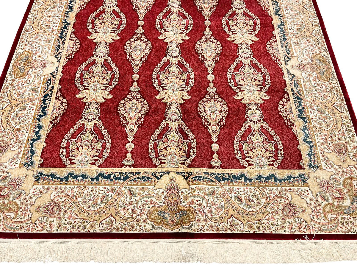6x9 Red and Ivory Turkish Antep Rug