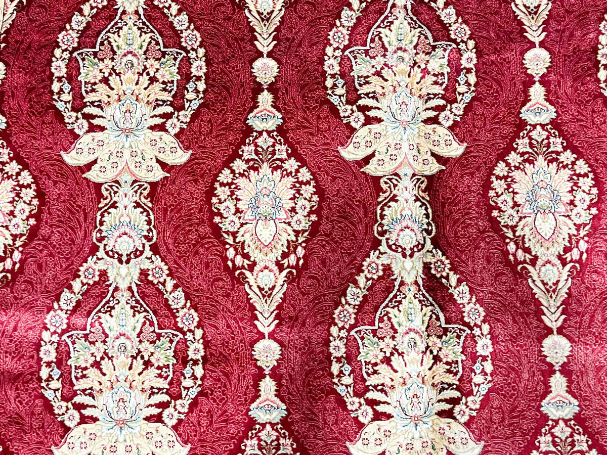 6x9 Red and Ivory Turkish Antep Rug