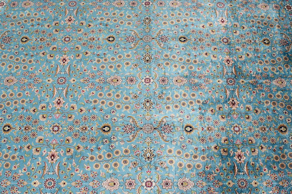 7x10 Blue and Ivory Turkish Silk Rug