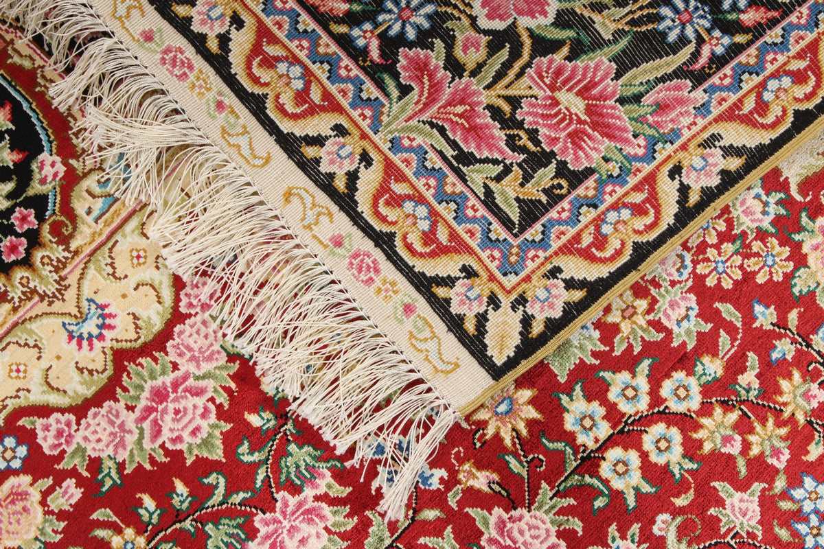 4x6 Red and Black Turkish Silk Rug