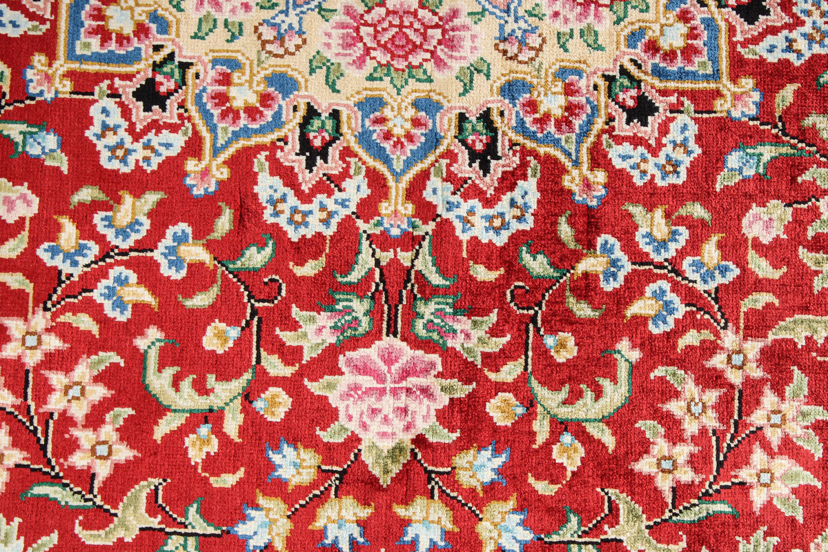 4x6 Red and Black Turkish Silk Rug