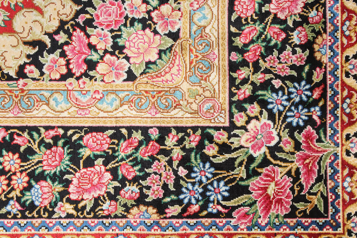 4x6 Red and Black Turkish Silk Rug