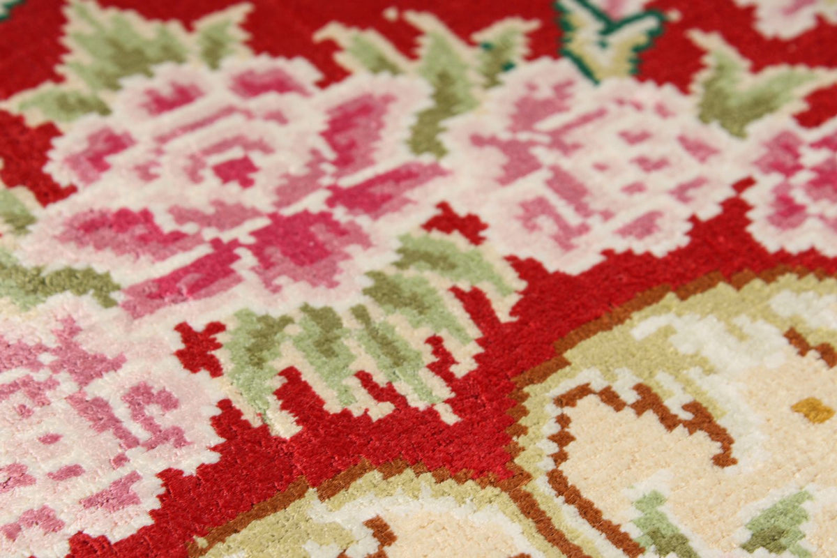 4x6 Red and Black Turkish Silk Rug