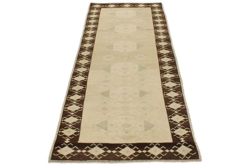 3x8 White and Brown Turkish Tribal Runner