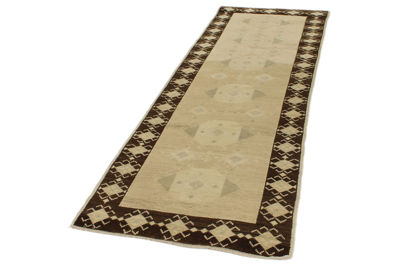 3x8 White and Brown Turkish Tribal Runner