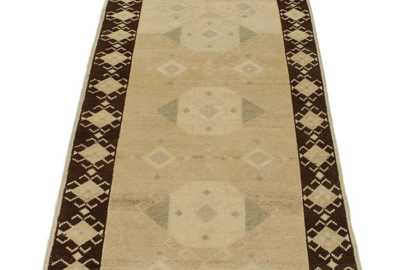 3x8 White and Brown Turkish Tribal Runner