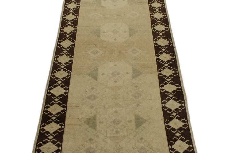 3x8 White and Brown Turkish Tribal Runner