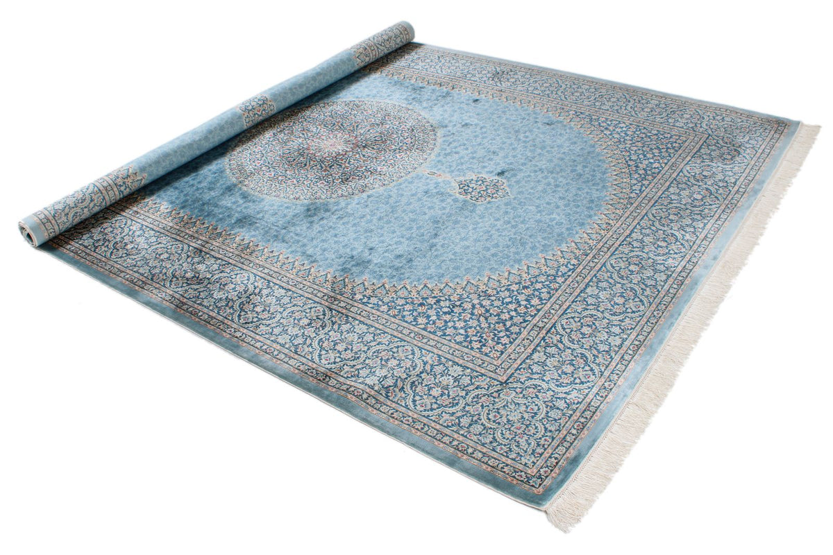 7x10 Blue and Multicolor Turkish Antep Rug