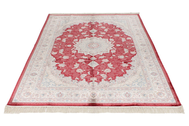 5x8 Red and Ivory Turkish Antep Rug