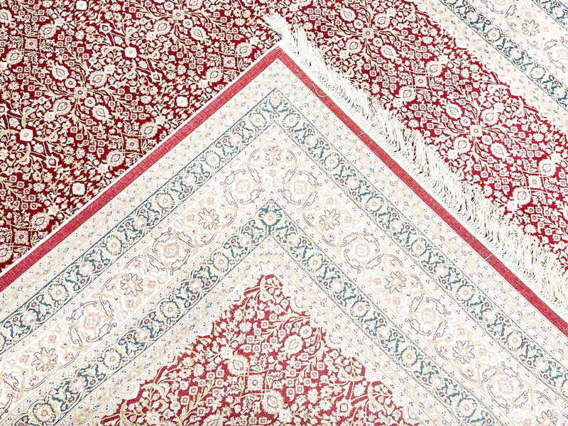 5x8 Red and Ivory Turkish Antep Rug