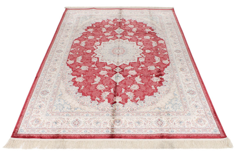 5x8 Red and Ivory Turkish Antep Rug