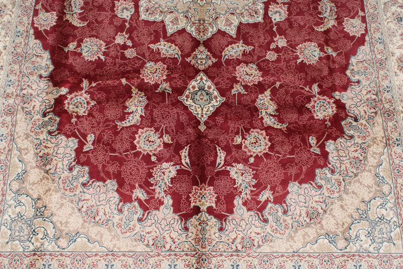 5x8 Red and Ivory Turkish Antep Rug