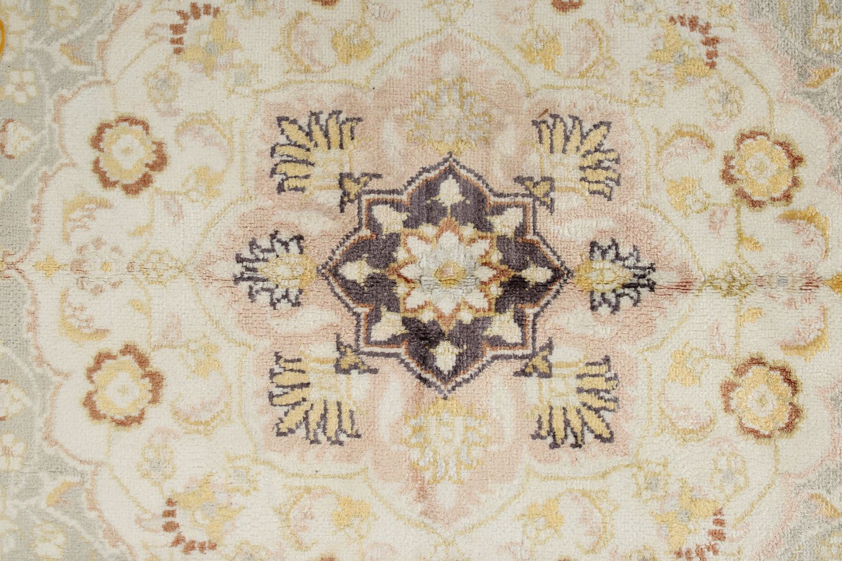 6x9 Light Blue and Ivory Turkish Silk Rug