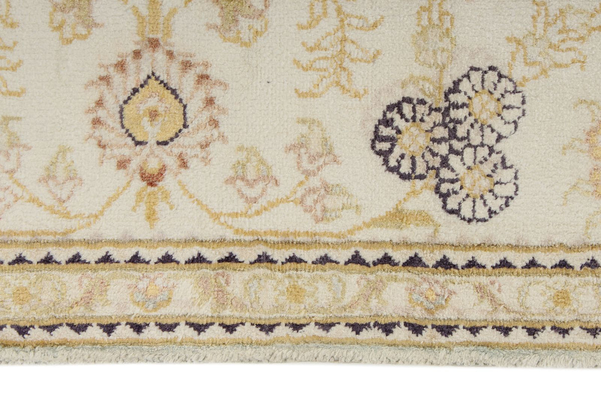 6x9 Light Blue and Ivory Turkish Silk Rug