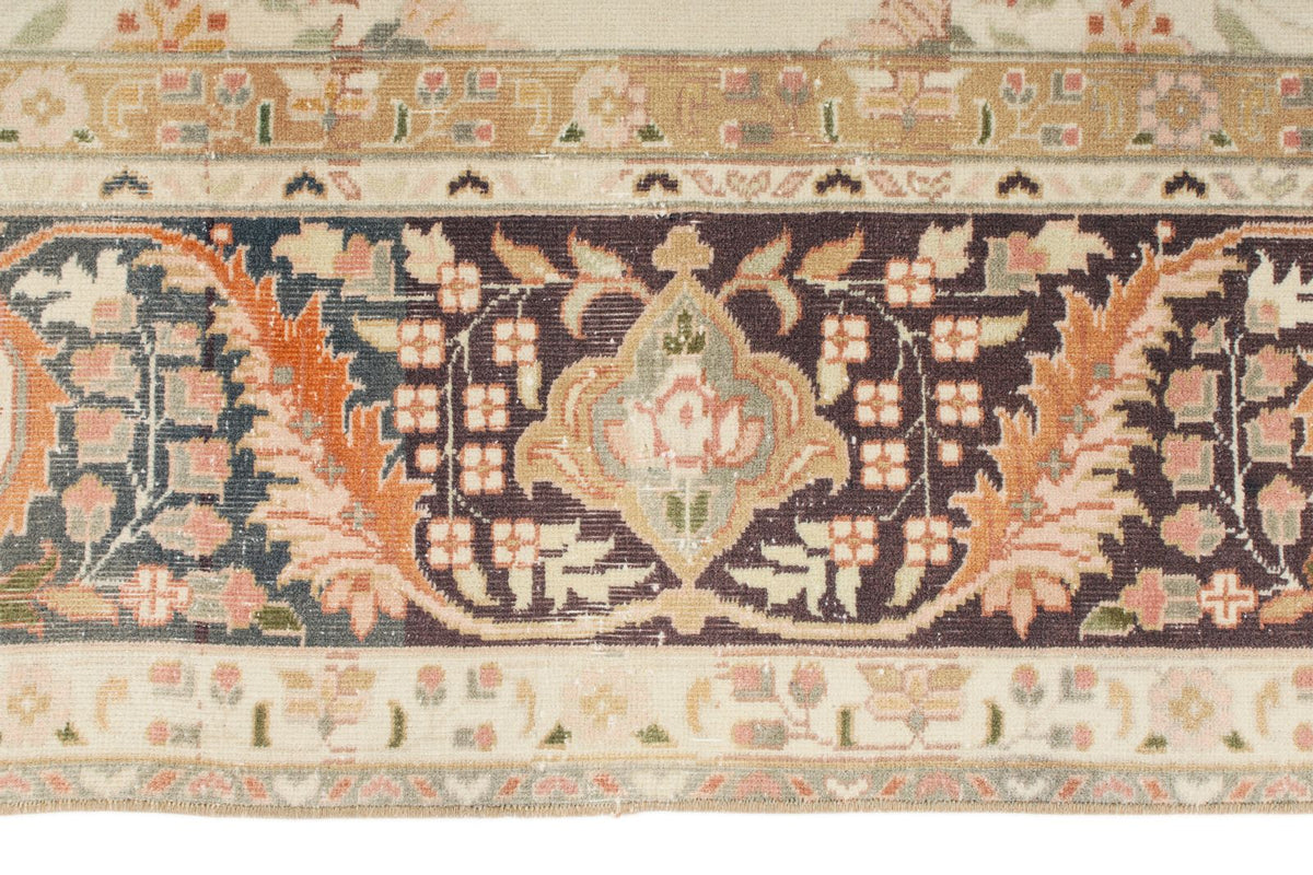 8x10 Off White and Multicolor Turkish Oushak Rug