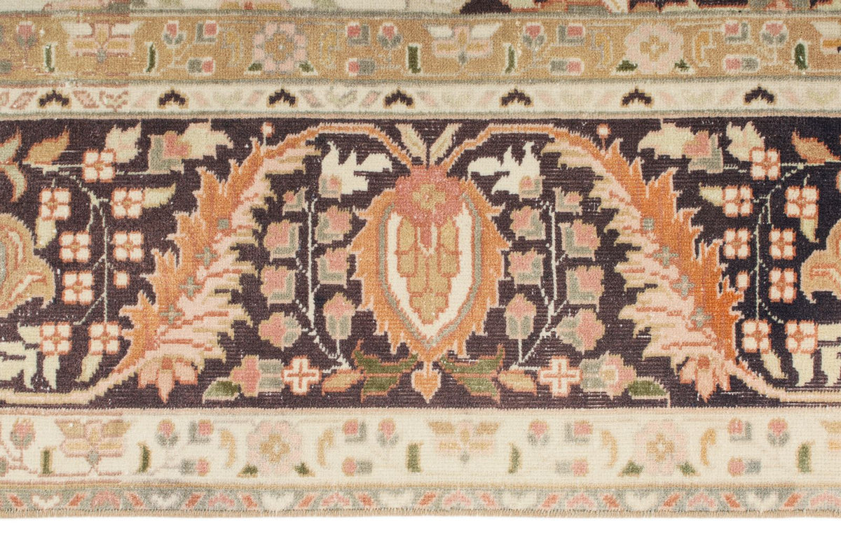 8x10 Off White and Multicolor Turkish Oushak Rug