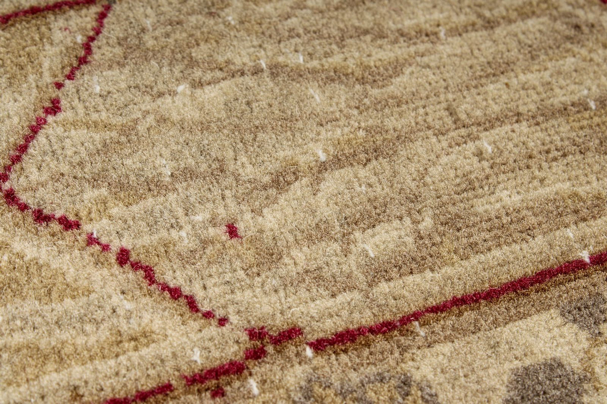 8x10 Ivory and Pink Turkish Traditional Rug