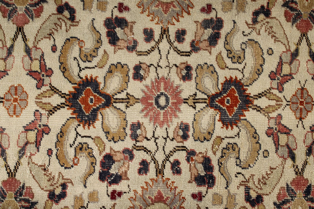 7x9 Ivory and Gray Turkish Traditional Rug
