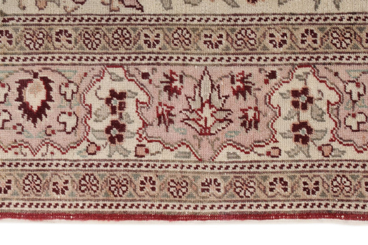 6x10 Red and Ivory Turkish Traditional Rug