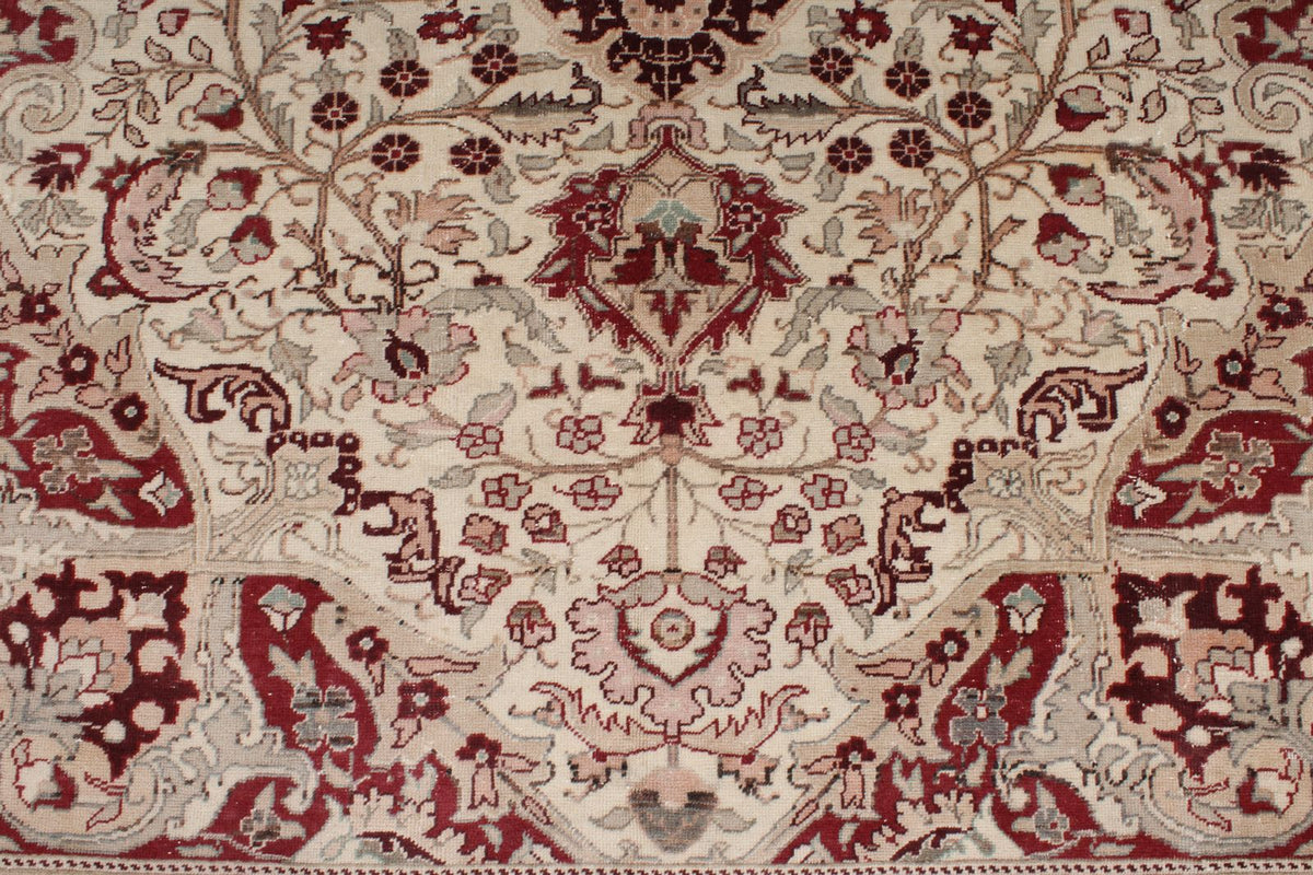 6x10 Red and Ivory Turkish Traditional Rug
