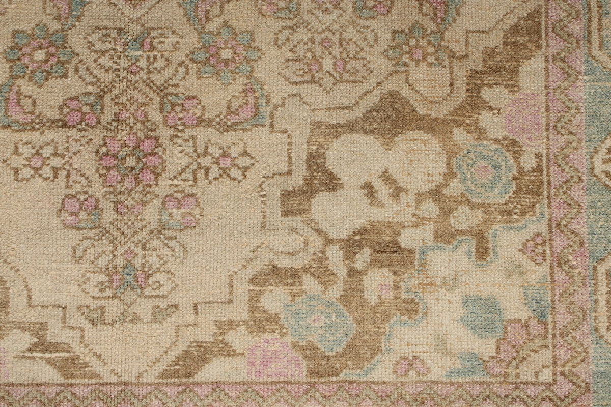 4x7 Pink and Blue Persian Traditional Rug