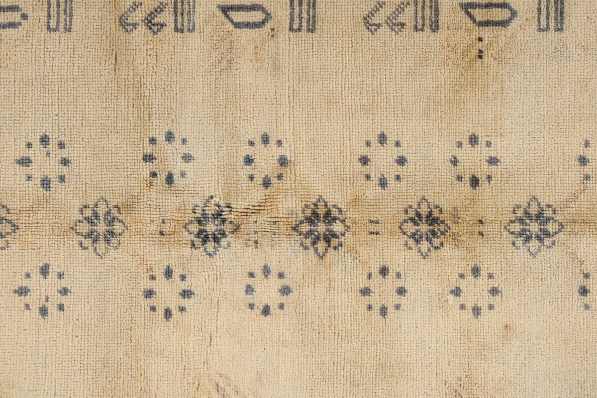 4x6 Beige and Gray Turkish Traditional Rug