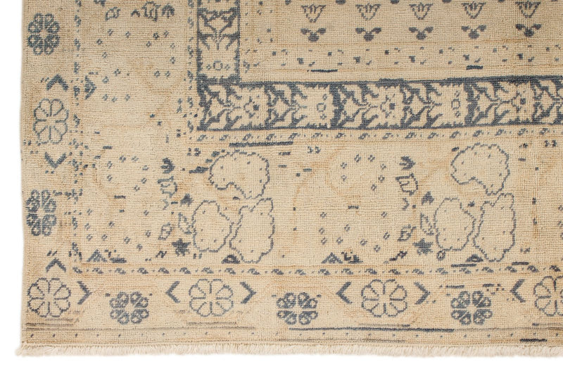 4x6 Beige and Gray Turkish Traditional Rug