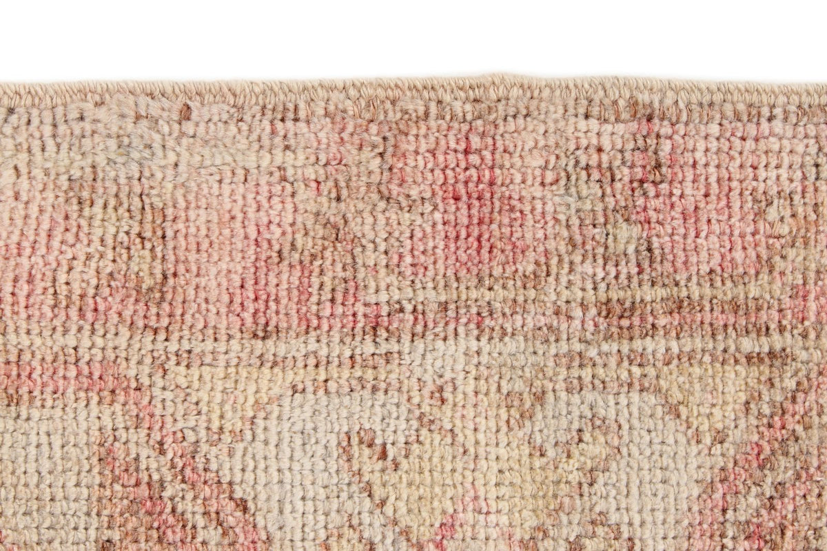 3x9 Beige and Pink Persian Saruk Runner