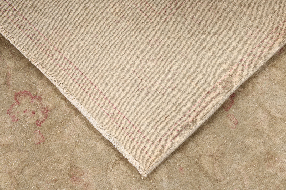 4x6 Beige and Pink Turkish Oushak Rug