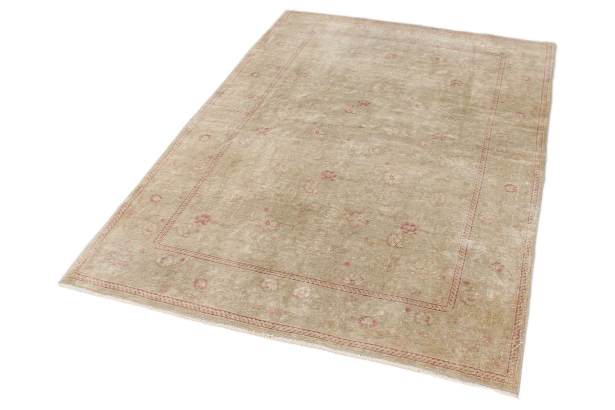 4x6 Beige and Pink Turkish Oushak Rug