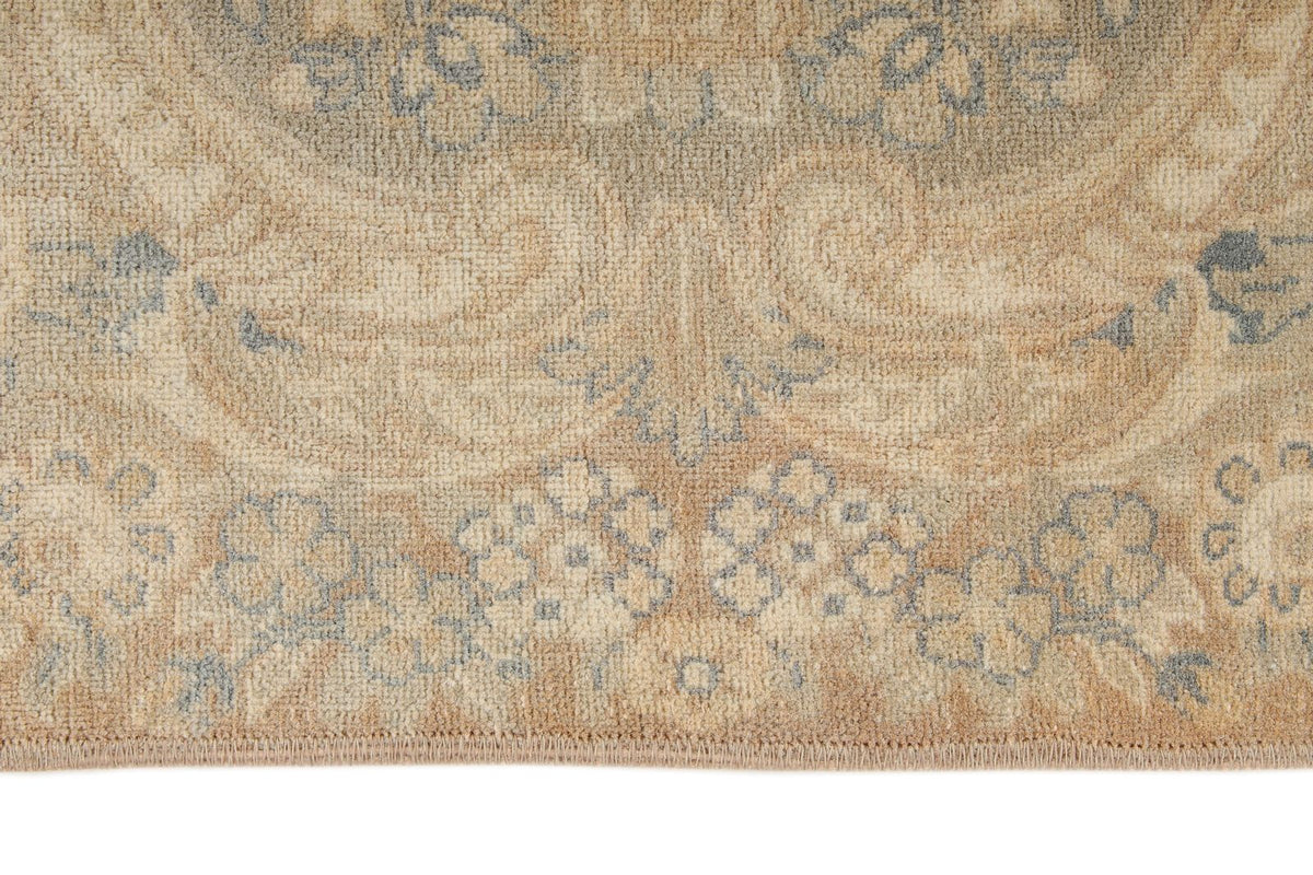 6x10 Beige Persian Traditional Rug