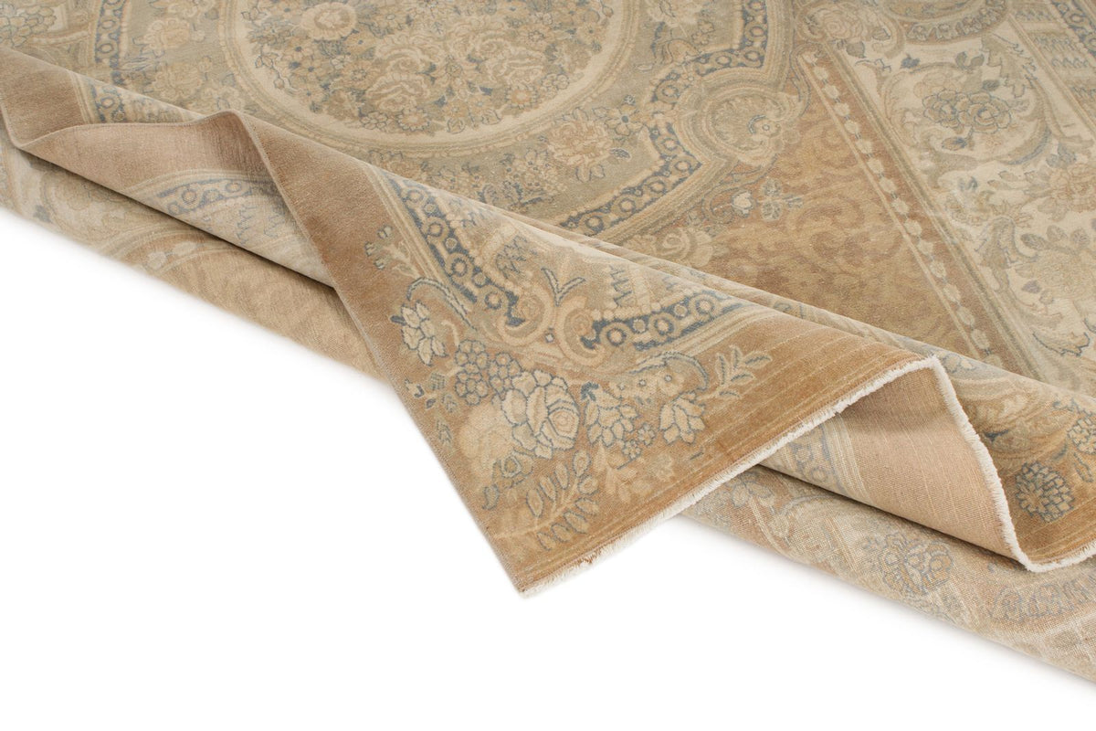 6x10 Beige Persian Traditional Rug