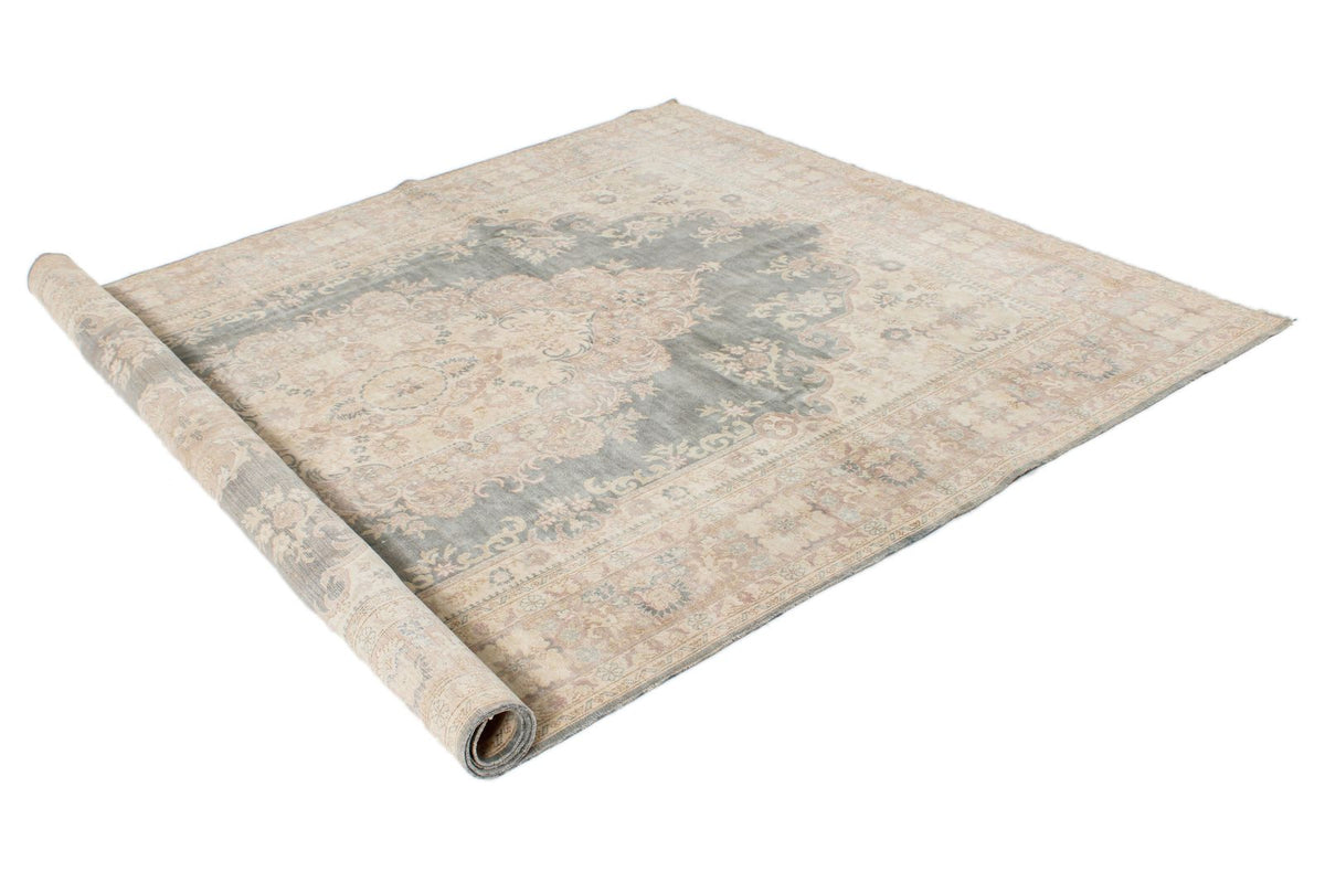 7x10 Blue and Beige Turkish Traditional Rug