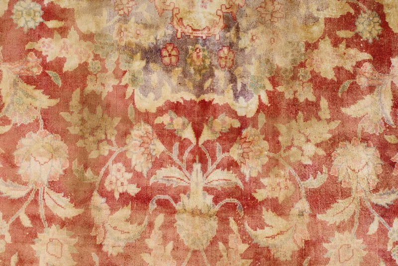 6x9 Red and White Traditional Rug