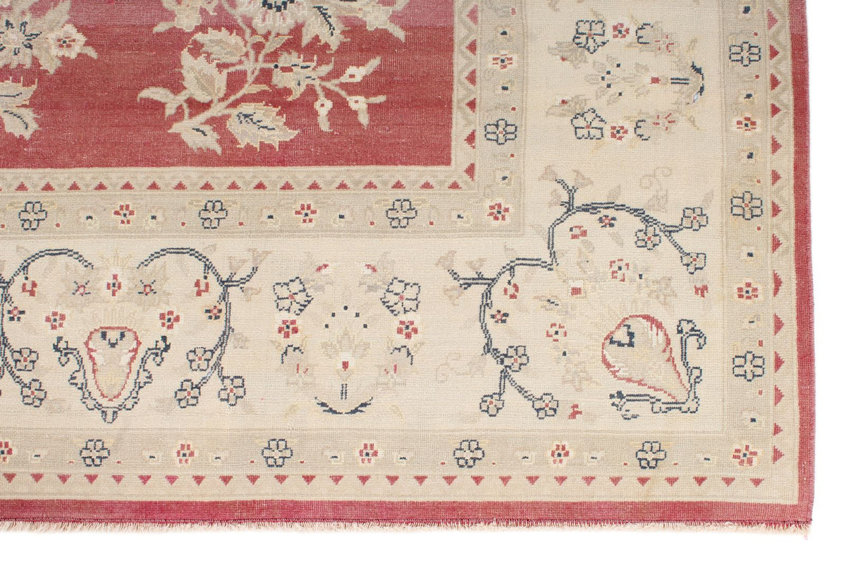 8x10 Burgundy and Beige Turkish Traditional Rug