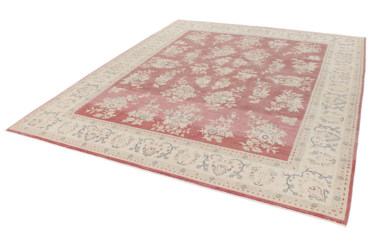 8x10 Burgundy and Beige Turkish Traditional Rug