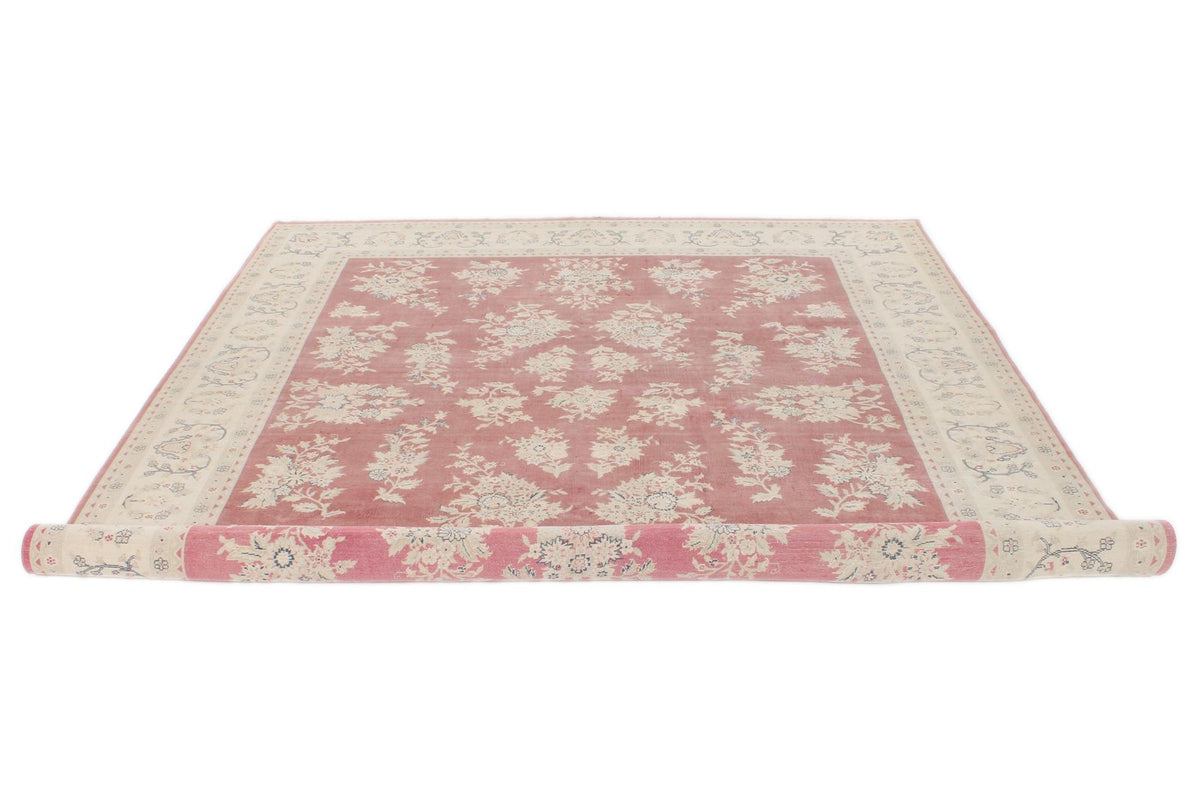 8x10 Burgundy and Beige Turkish Traditional Rug