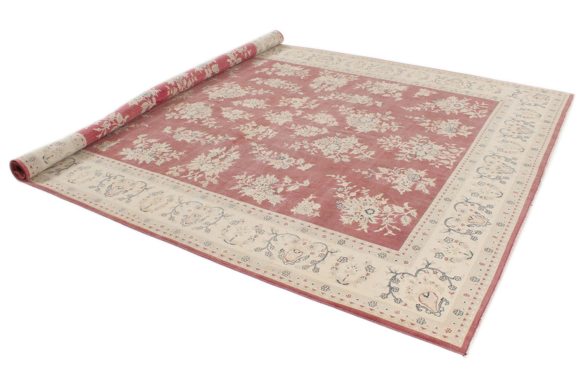 8x10 Burgundy and Beige Turkish Traditional Rug
