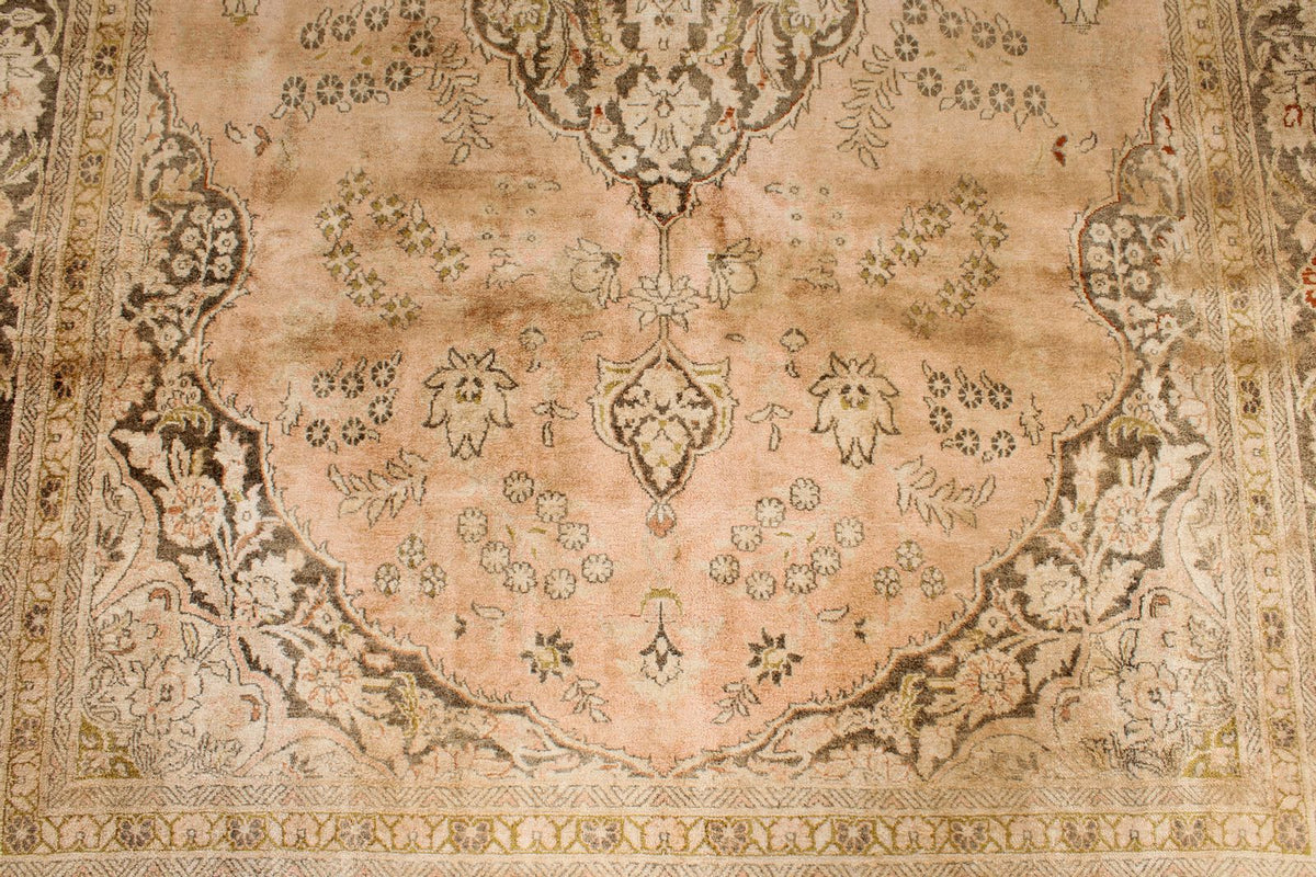 6x9 Beige and Brown Turkish Traditional Rug