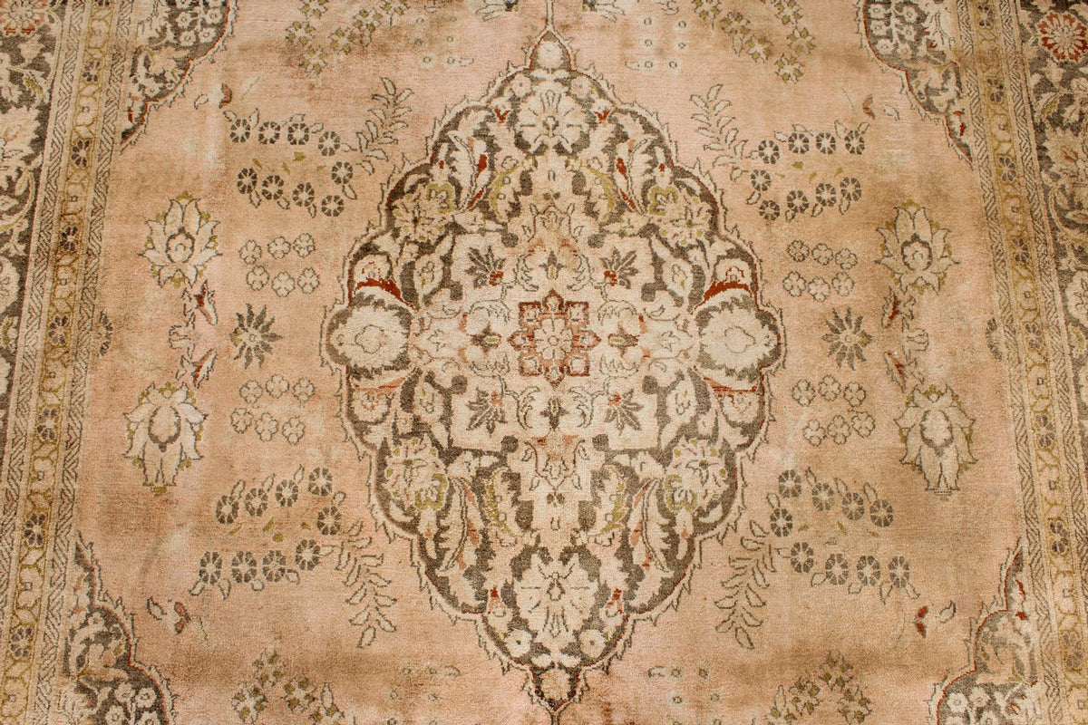 6x9 Beige and Brown Turkish Traditional Rug