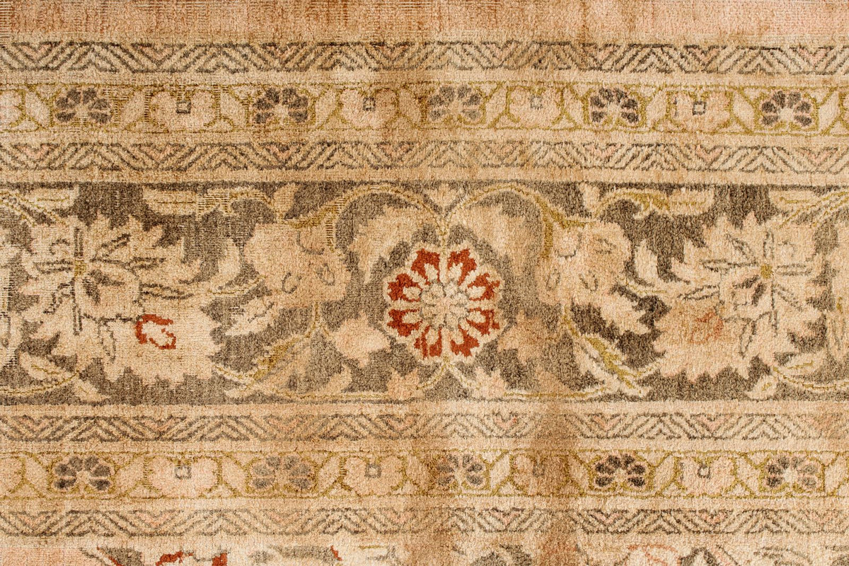 6x9 Beige and Brown Turkish Traditional Rug