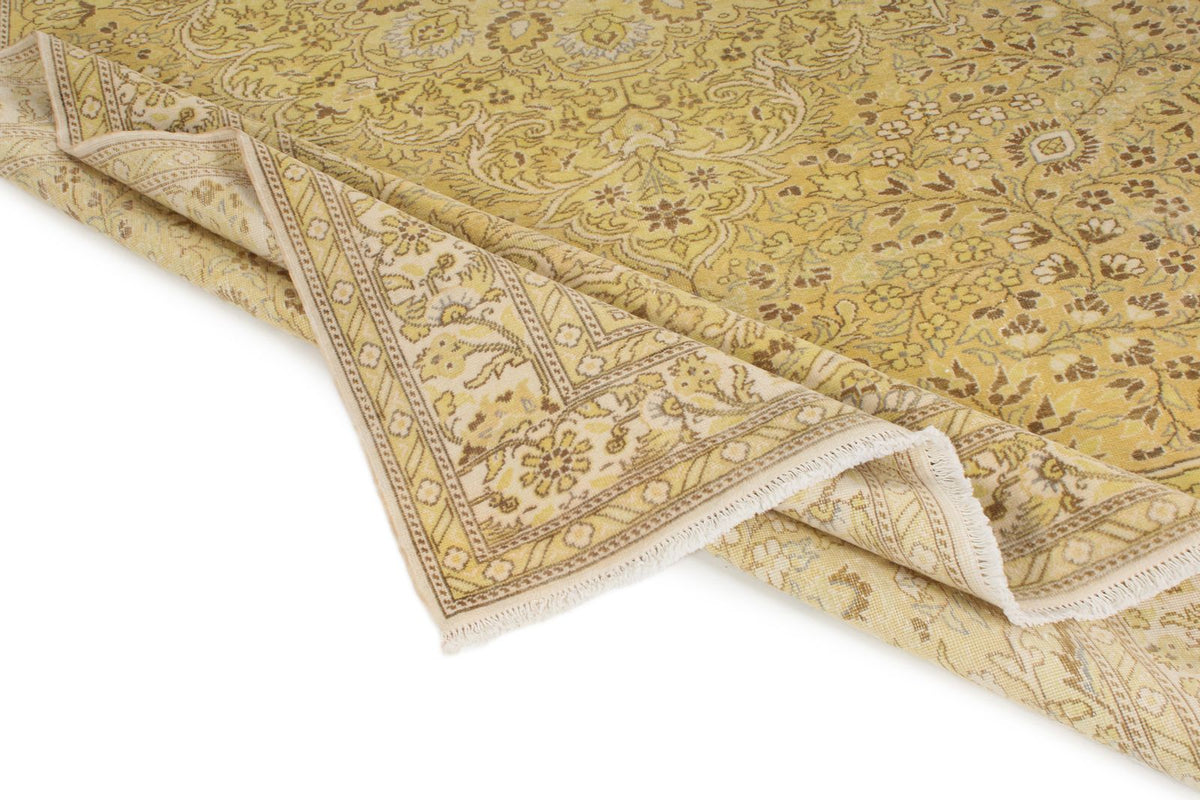 6x10 Yellow and Brown Turkish Traditional Rug