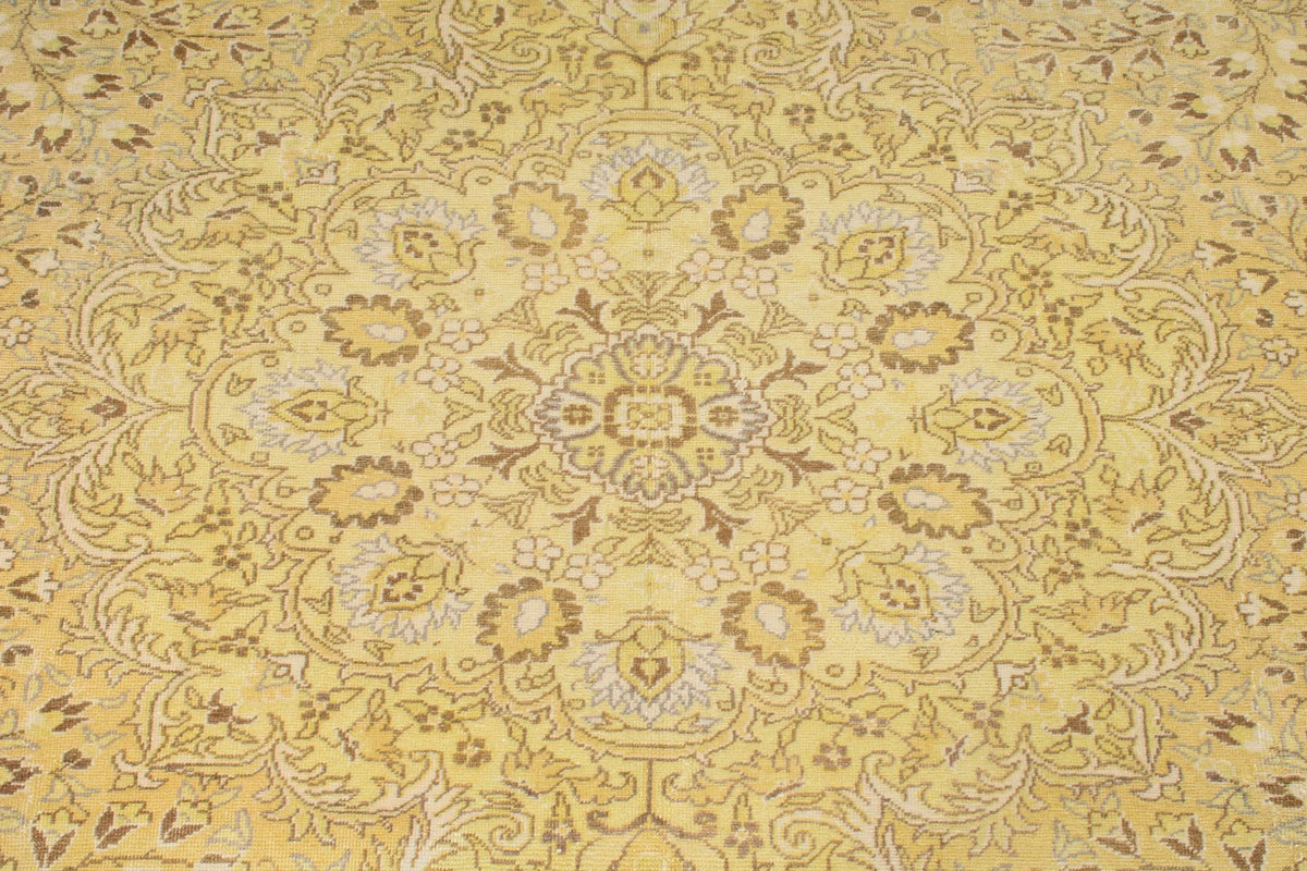 6x10 Yellow and Brown Turkish Traditional Rug