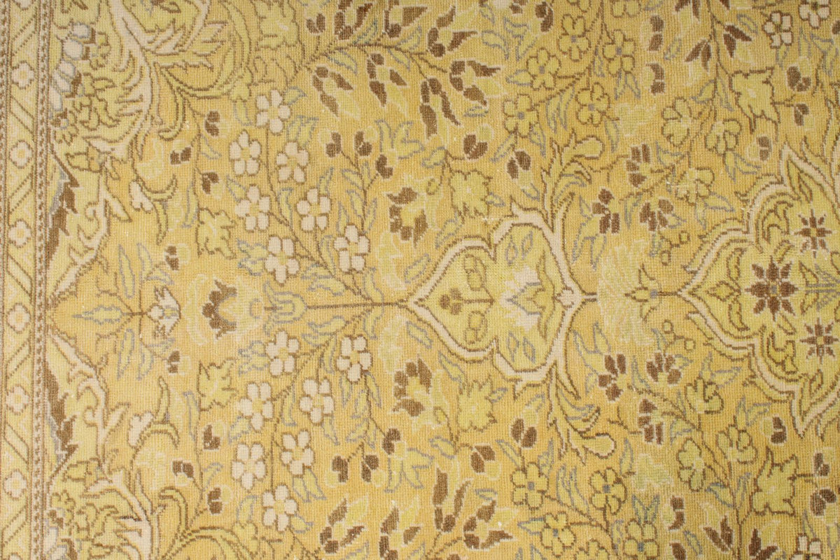 6x10 Yellow and Brown Turkish Traditional Rug