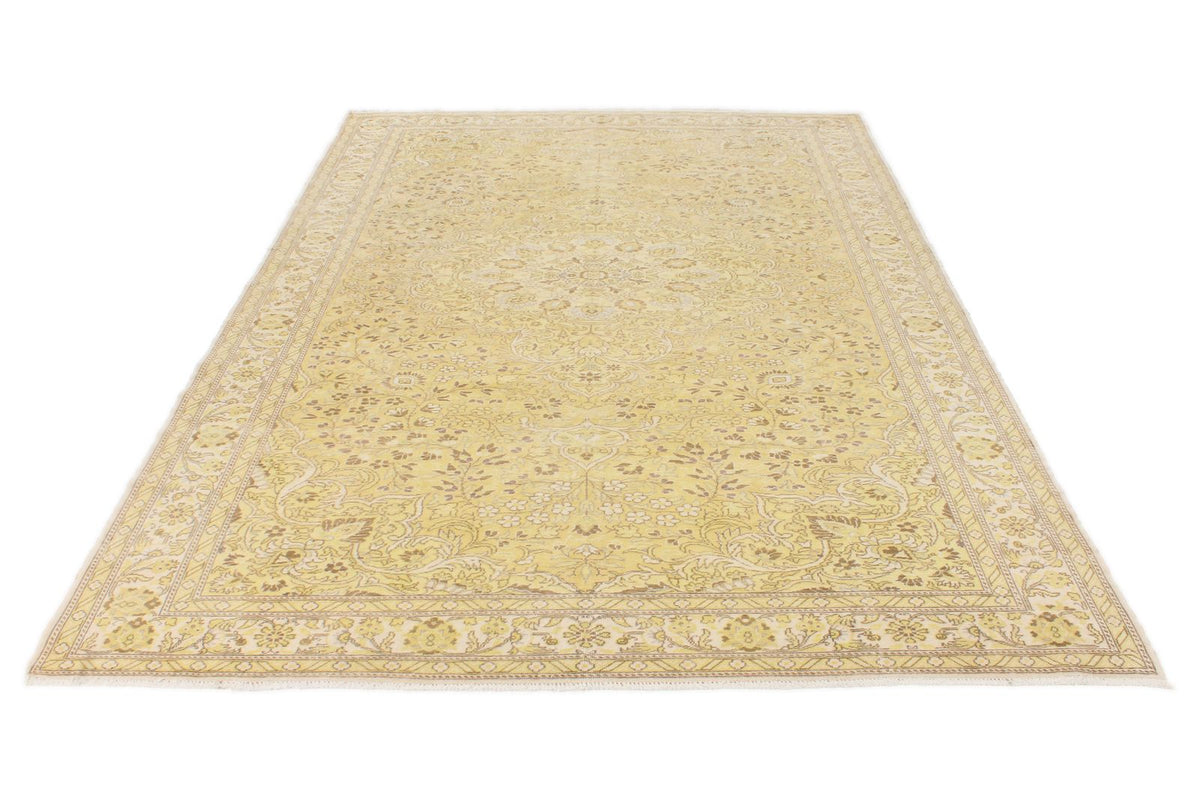 6x10 Yellow and Brown Turkish Traditional Rug
