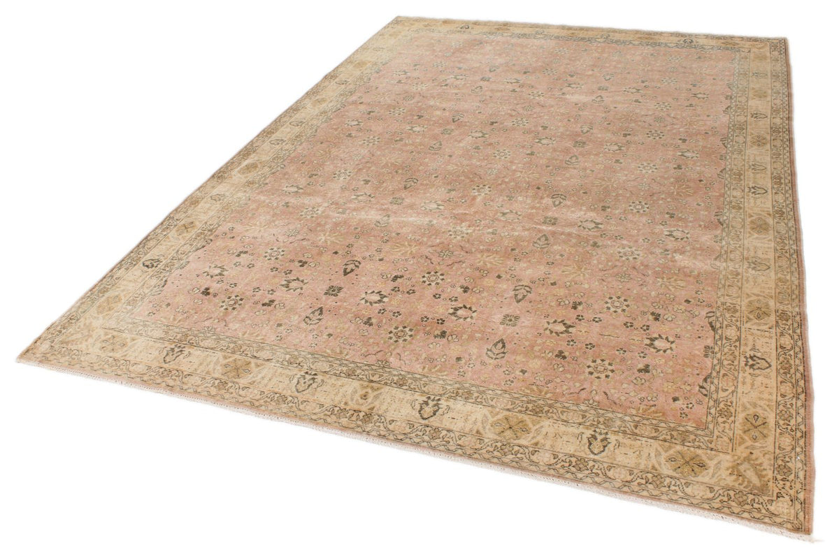 6x9 Rust and Brown Turkish Traditional Rug