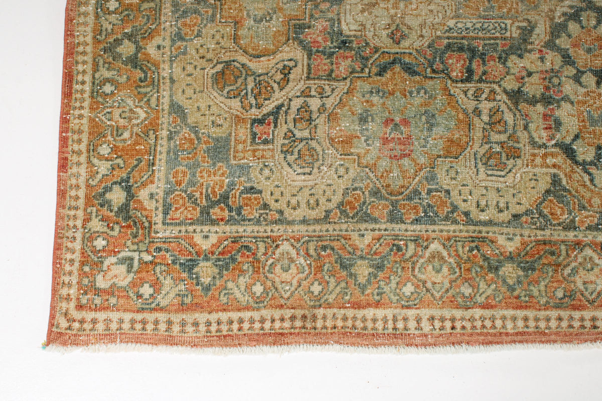 10x15 Beige and Pink Persian Rug