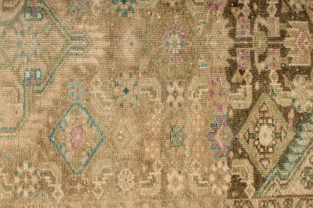 4x6 Beige and Green Persian Tribal Rug