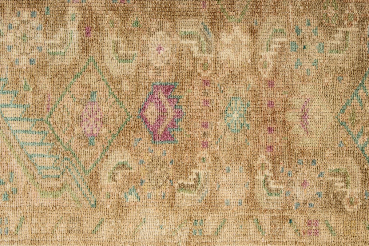 4x6 Beige and Green Persian Tribal Rug