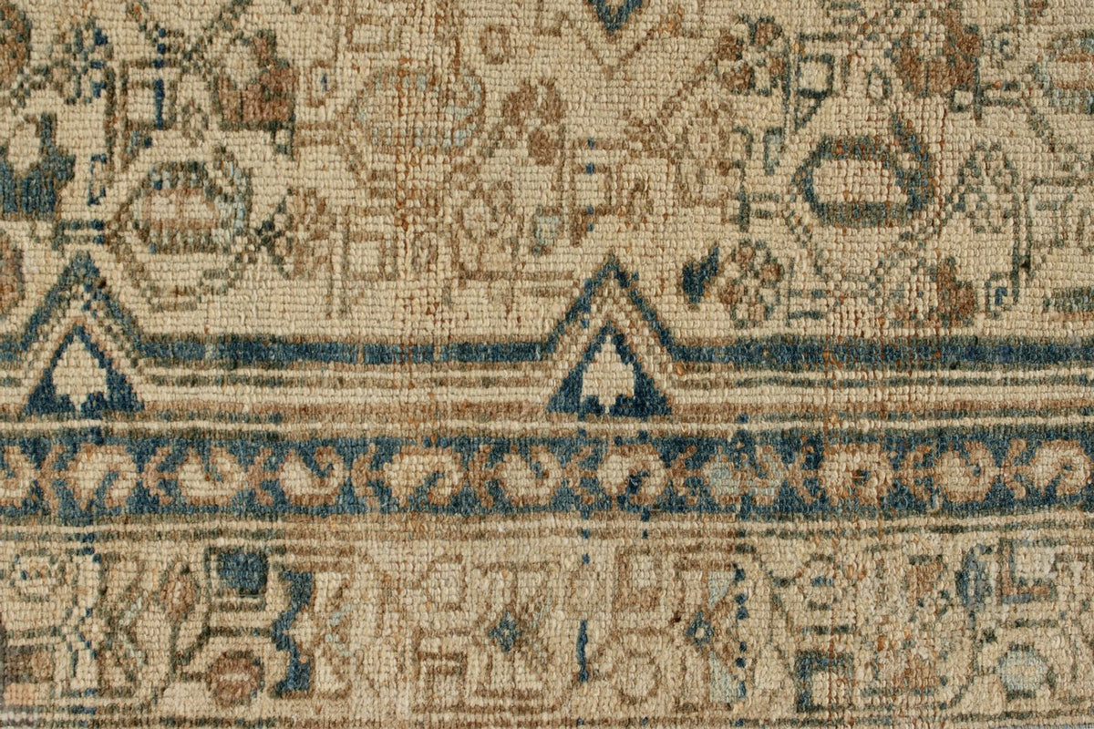 4x6 Blue and Beige Persian Traditional Rug